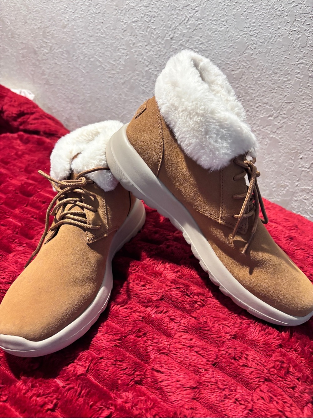 Skechers Gen 5 On The Go Tan Leather Lace-Up Faux Fur Lined Chukka Boots Comfy